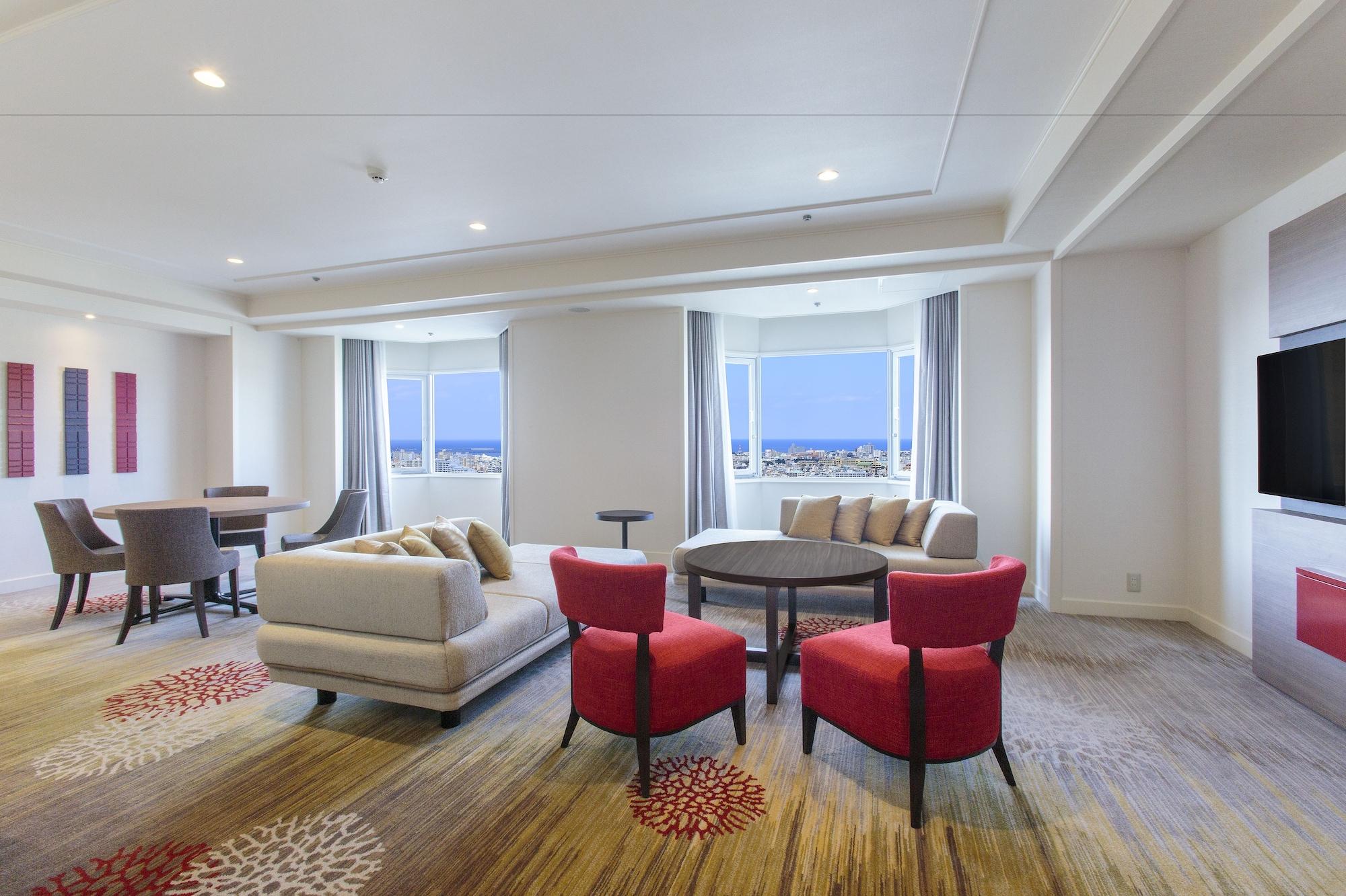 Doubletree By Hilton Naha Shuri Castle Ngoại thất bức ảnh