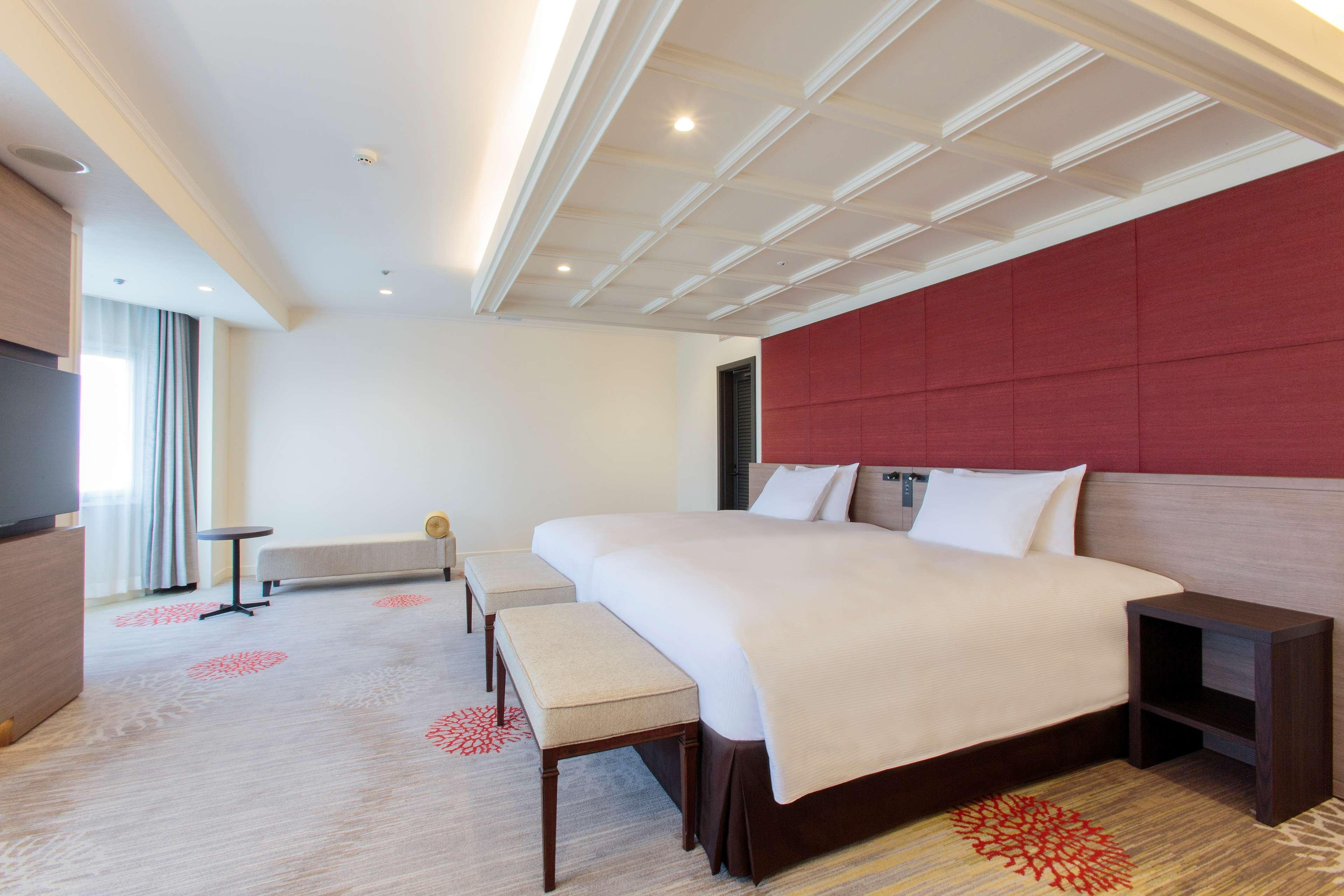 Doubletree By Hilton Naha Shuri Castle Ngoại thất bức ảnh