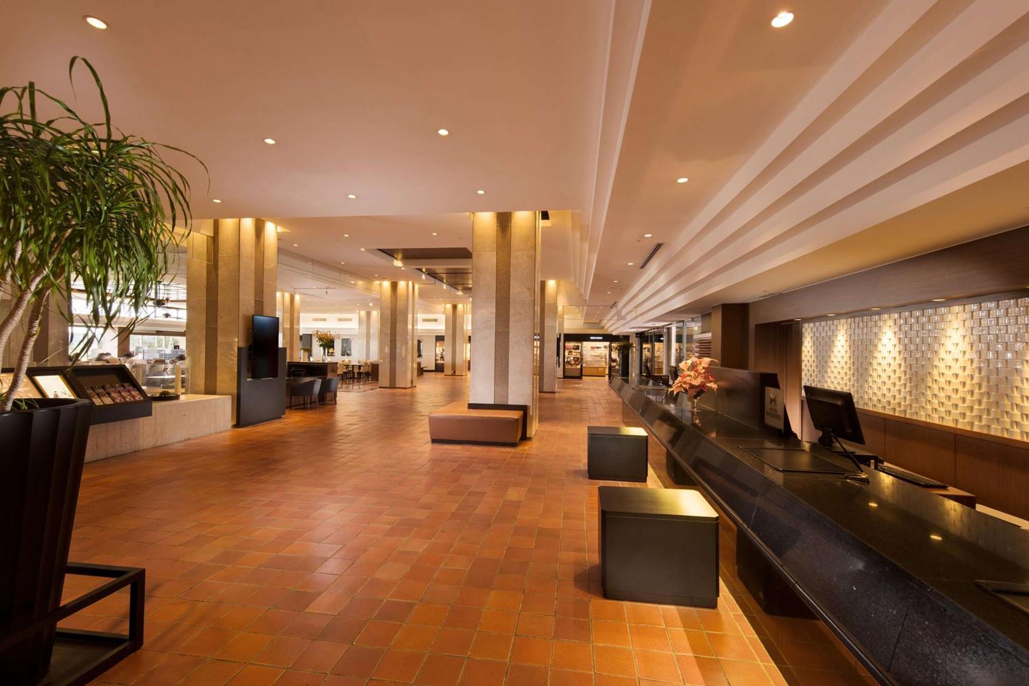 Doubletree By Hilton Naha Shuri Castle Ngoại thất bức ảnh
