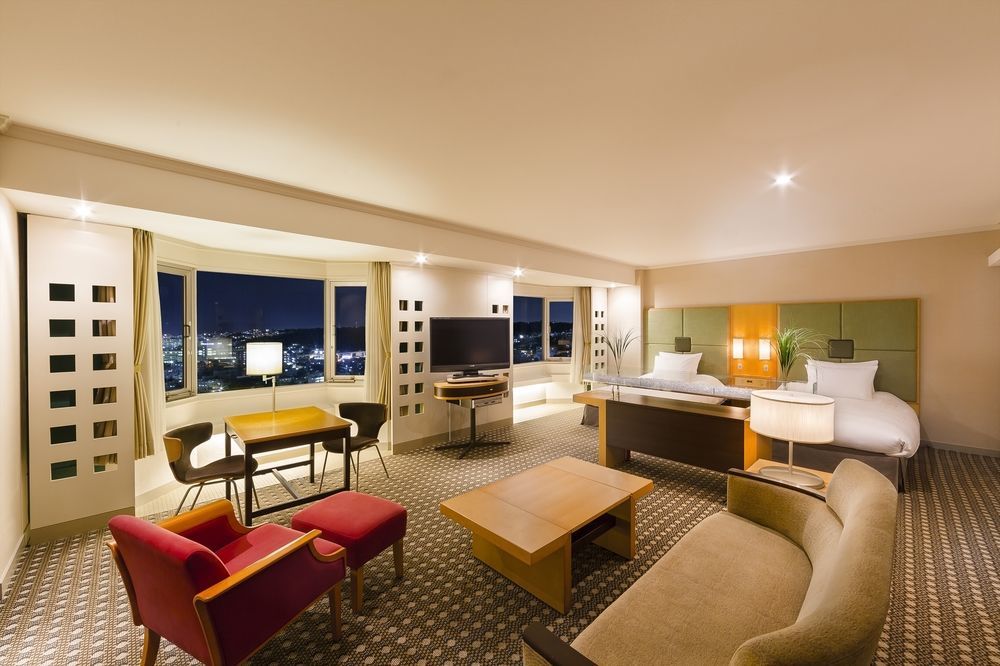 Doubletree By Hilton Naha Shuri Castle Ngoại thất bức ảnh