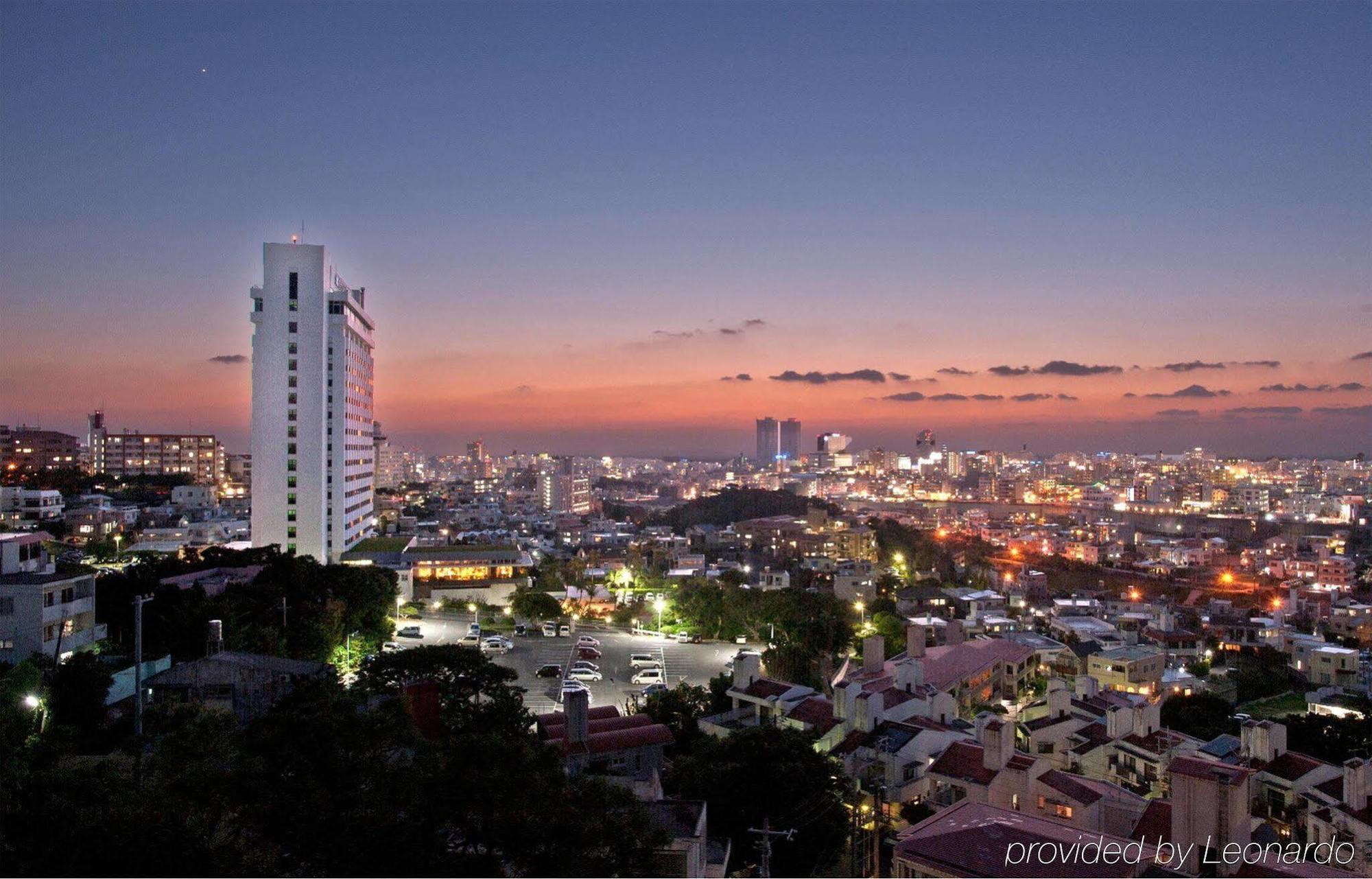 Doubletree By Hilton Naha Shuri Castle Ngoại thất bức ảnh